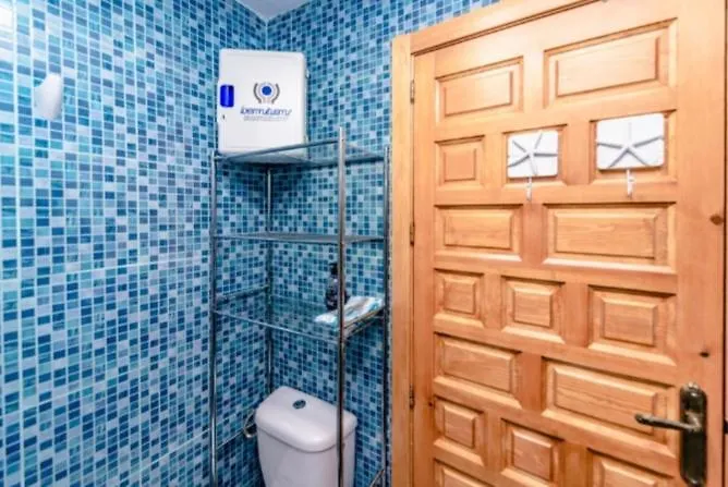 La Casita Del Arbol Blanco Apartment Bubion Spain