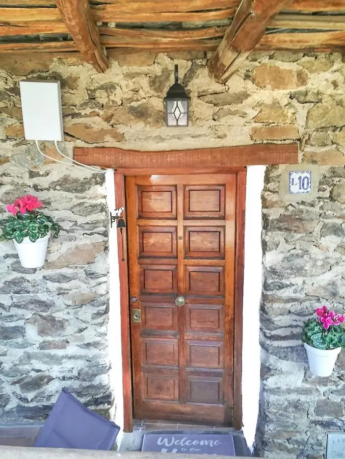 La Casita Del Arbol Blanco Apartment Bubion 0*,